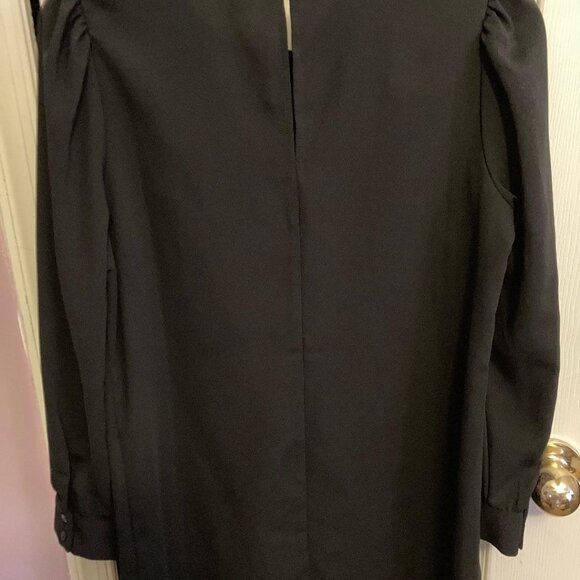 OLD NAVY DRESS - Picture 2 of 2